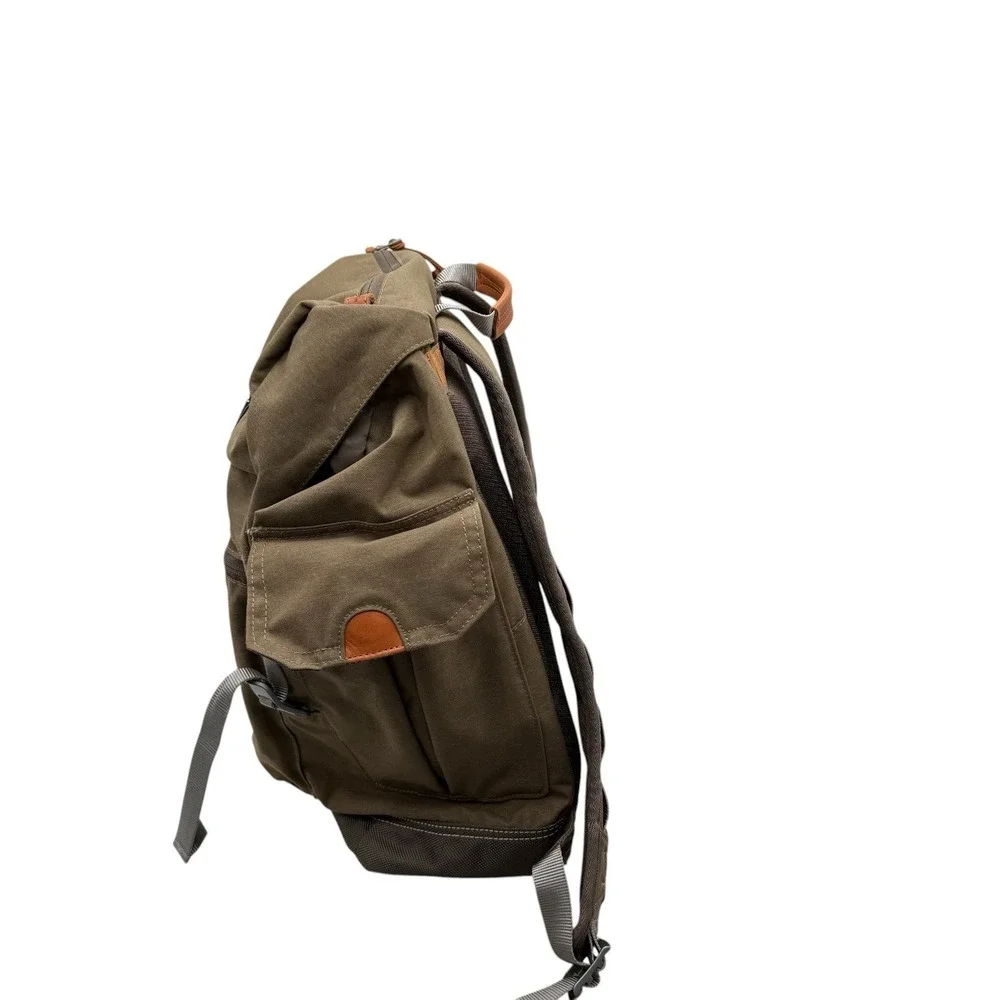 Eddie Bauer Bygone Lightweight Hiking Day   Backpack Olive Padded Back 18x12x6